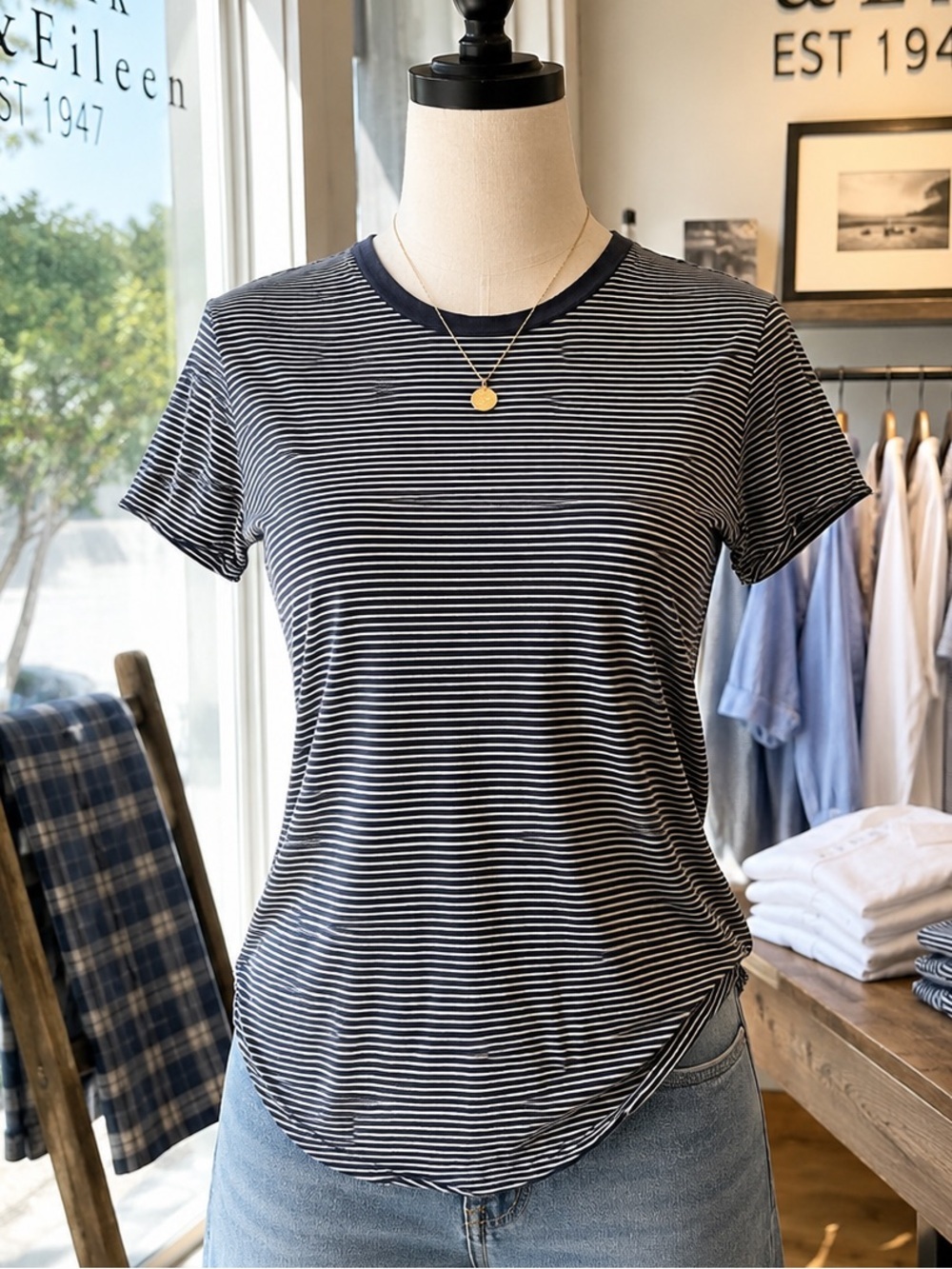 Frank & Eileen Tee Lab Striped Curved Hem Tee XS Navy White Made USA